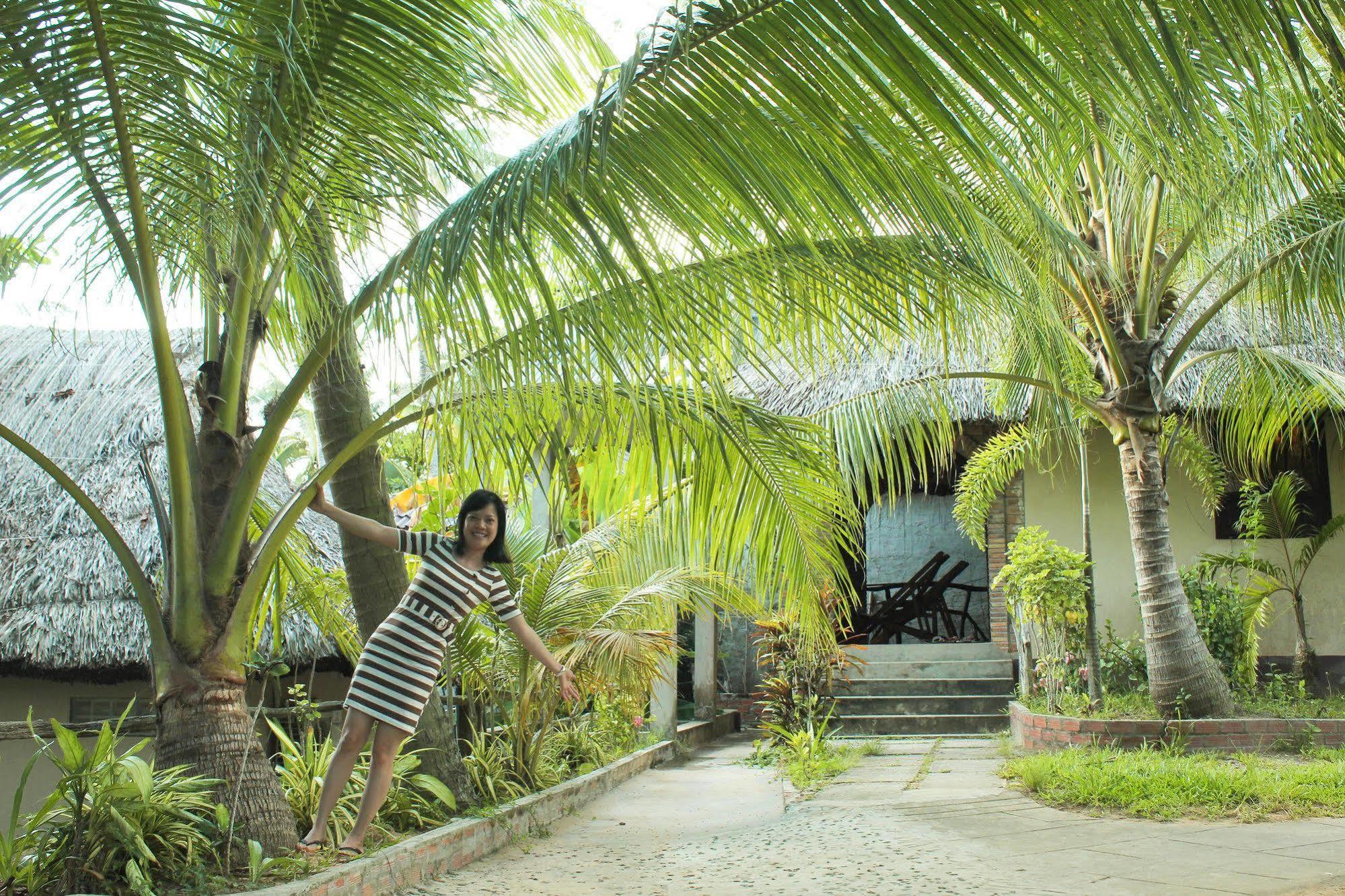 Lien Hiep Thanh Homestay & Beach Bar Phú Quốc Exterior foto