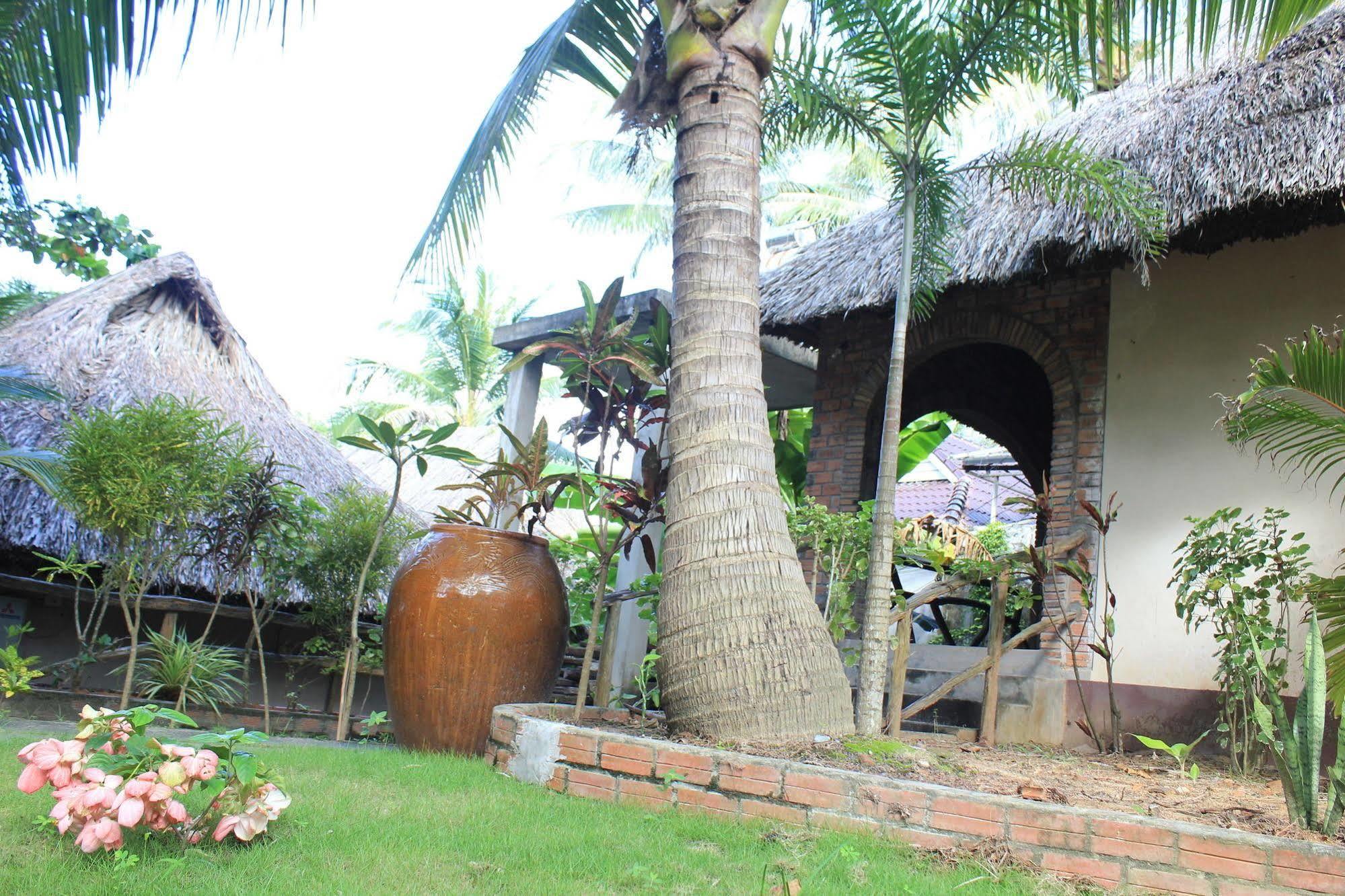 Lien Hiep Thanh Homestay & Beach Bar Phú Quốc Exterior foto