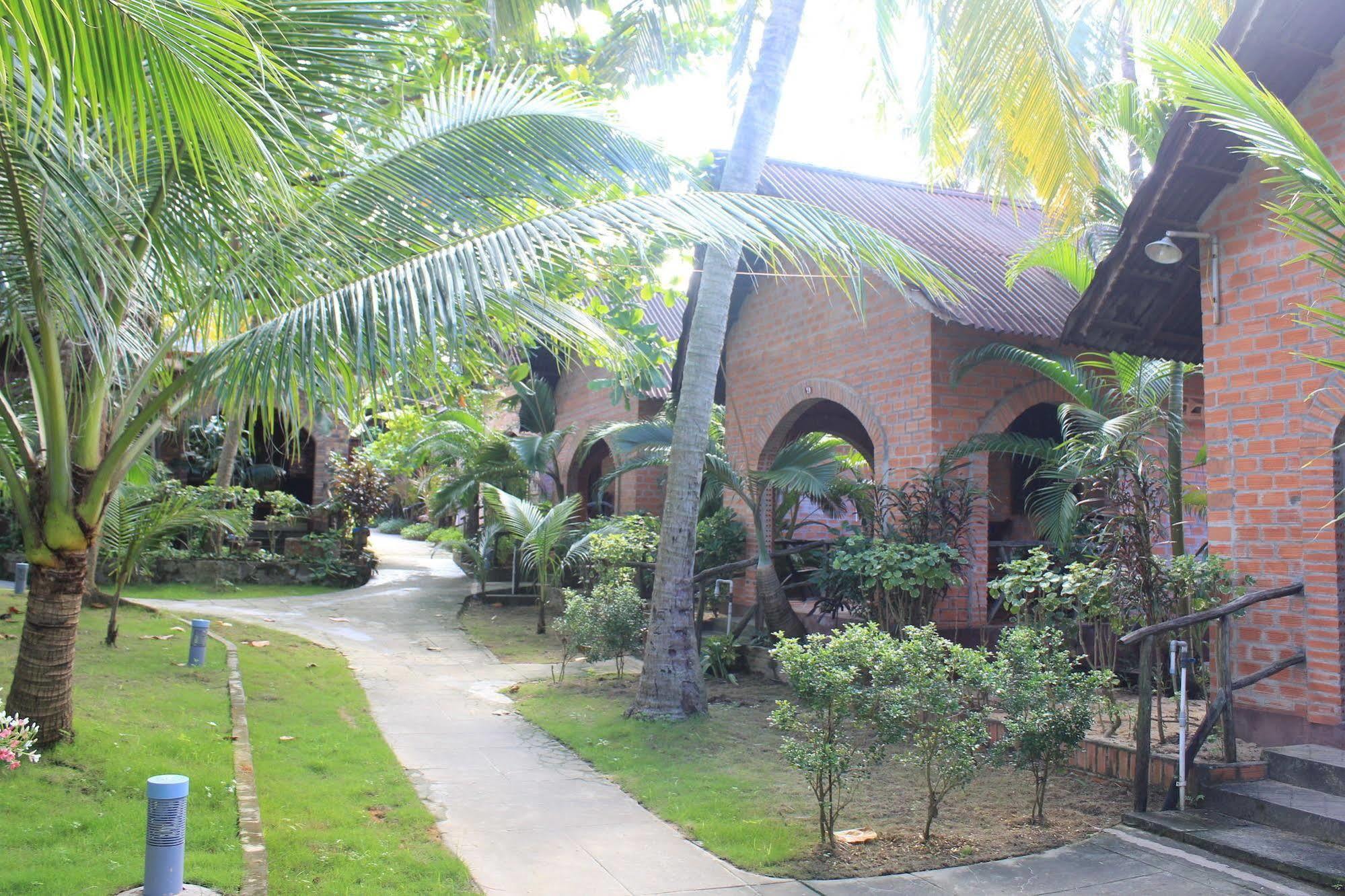 Lien Hiep Thanh Homestay & Beach Bar Phú Quốc Exterior foto