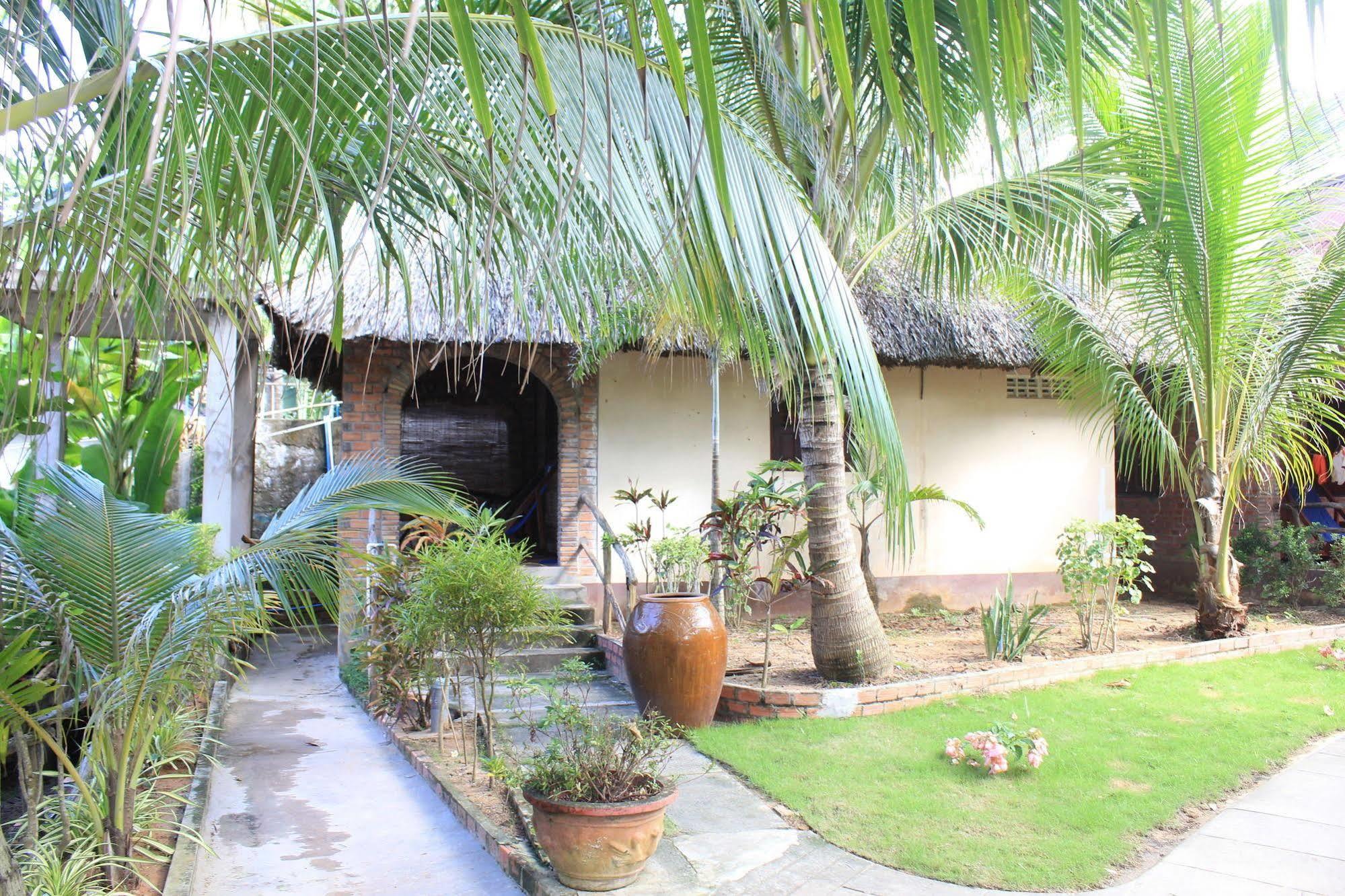 Lien Hiep Thanh Homestay & Beach Bar Phú Quốc Exterior foto