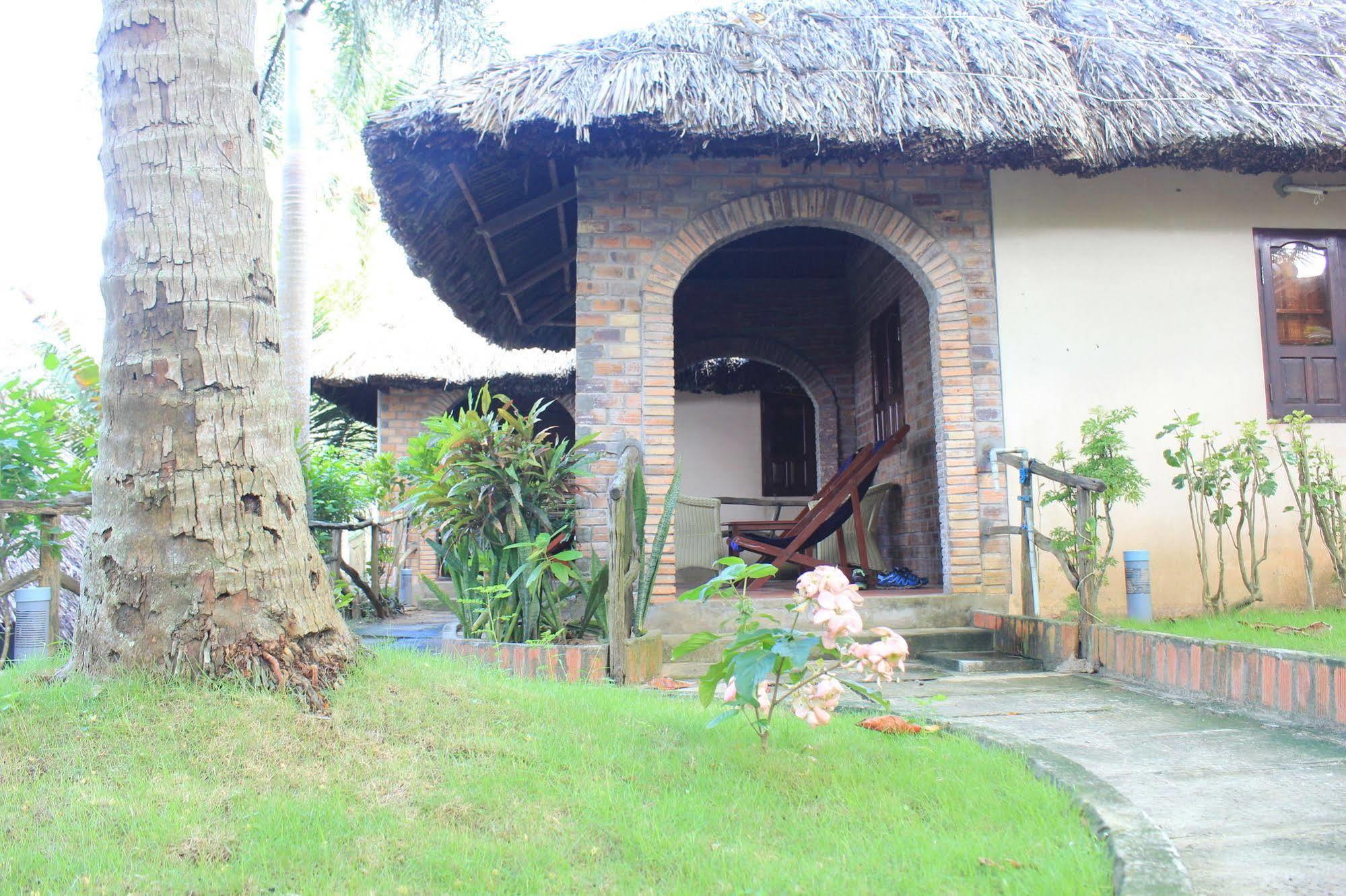 Lien Hiep Thanh Homestay & Beach Bar Phú Quốc Exterior foto