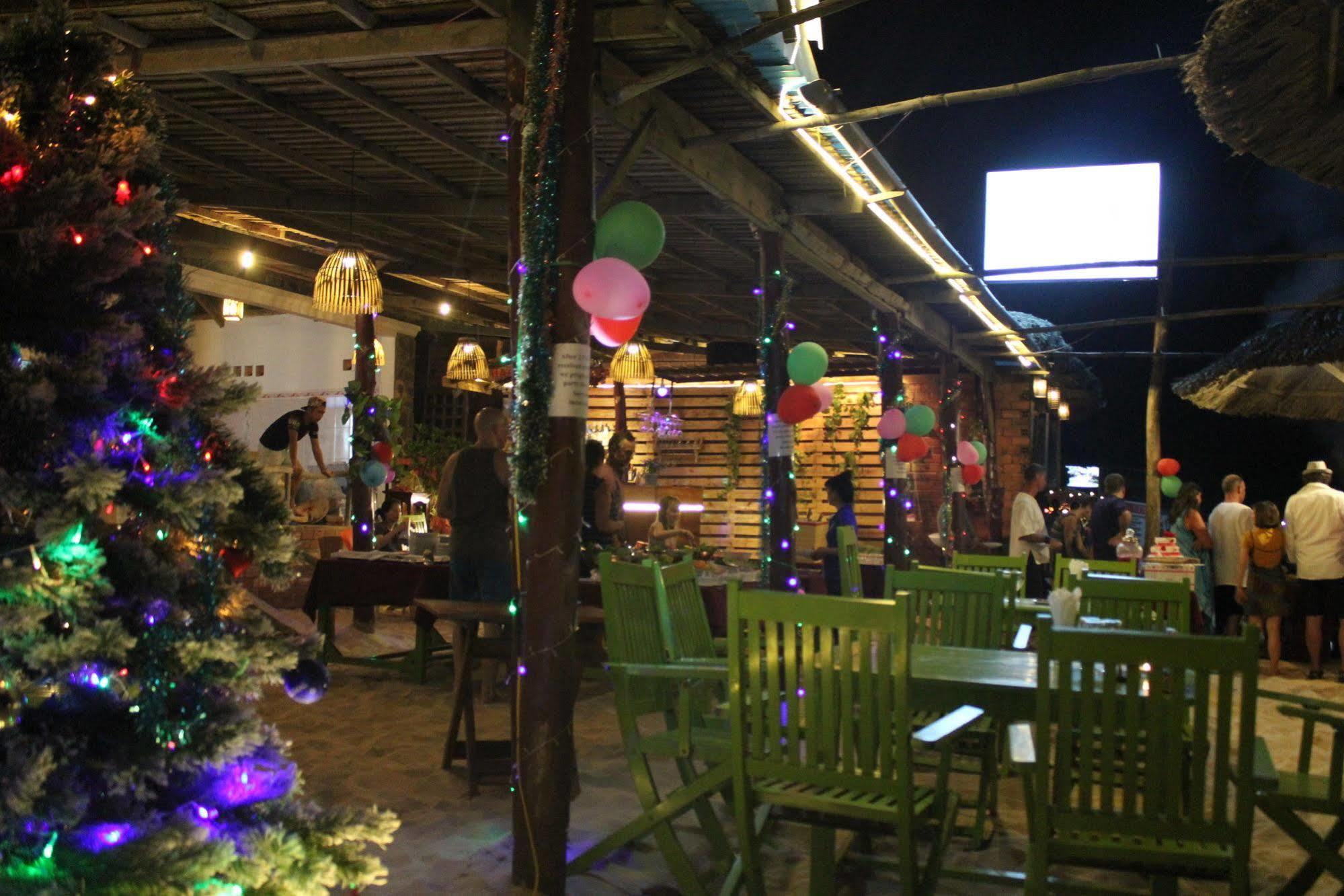 Lien Hiep Thanh Homestay & Beach Bar Phú Quốc Exterior foto